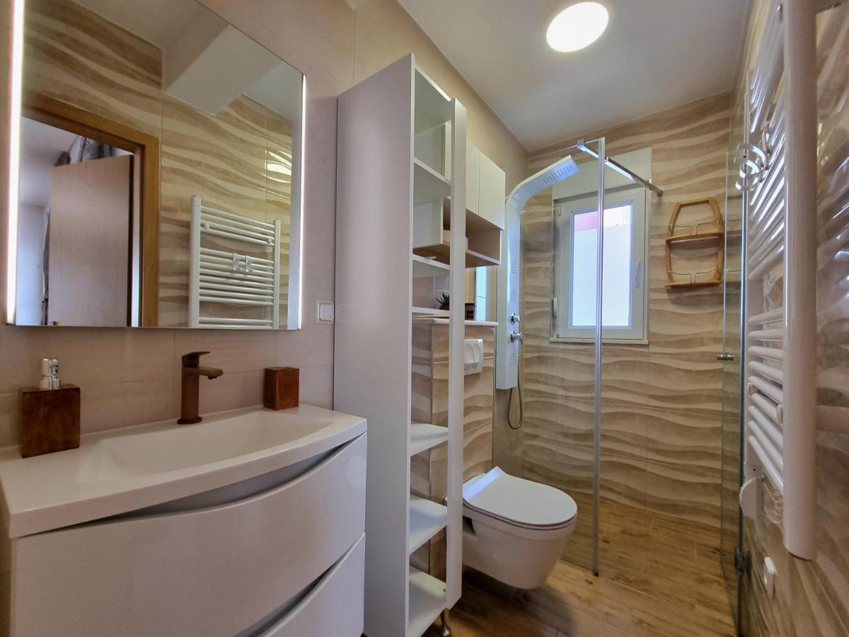 Villa Rozzaria Kastela Luaran gambar