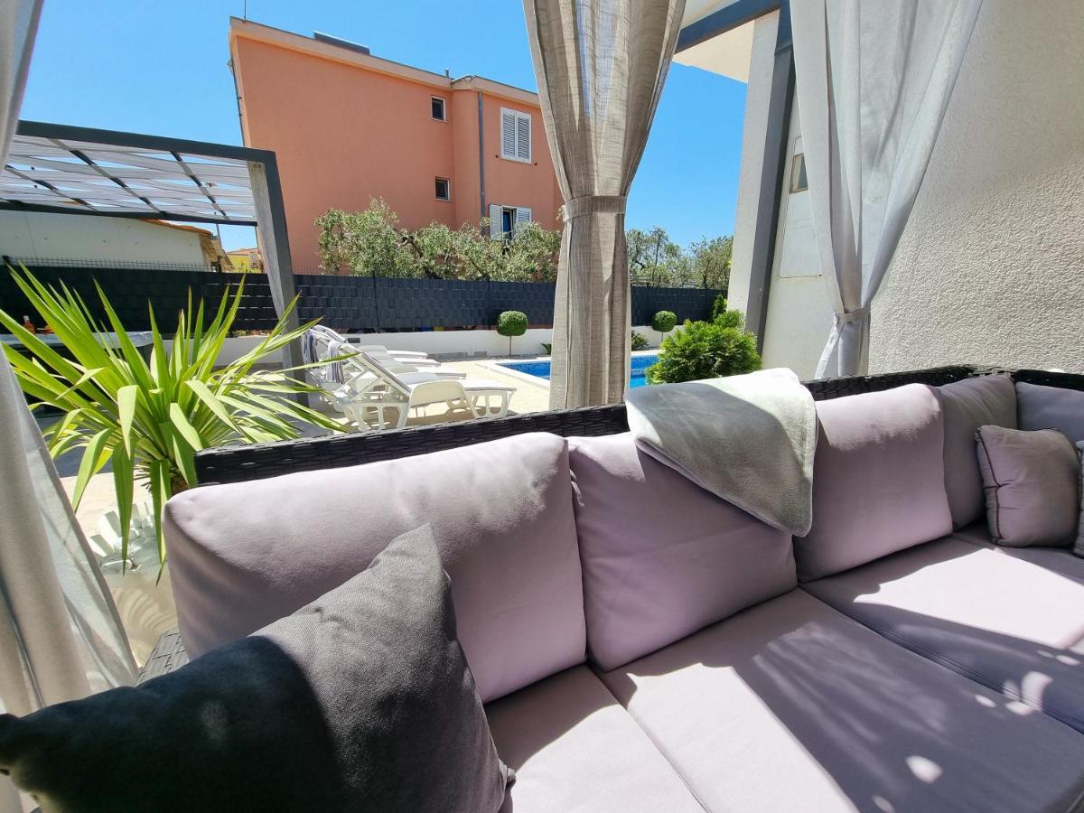 Villa Rozzaria Kastela Luaran gambar