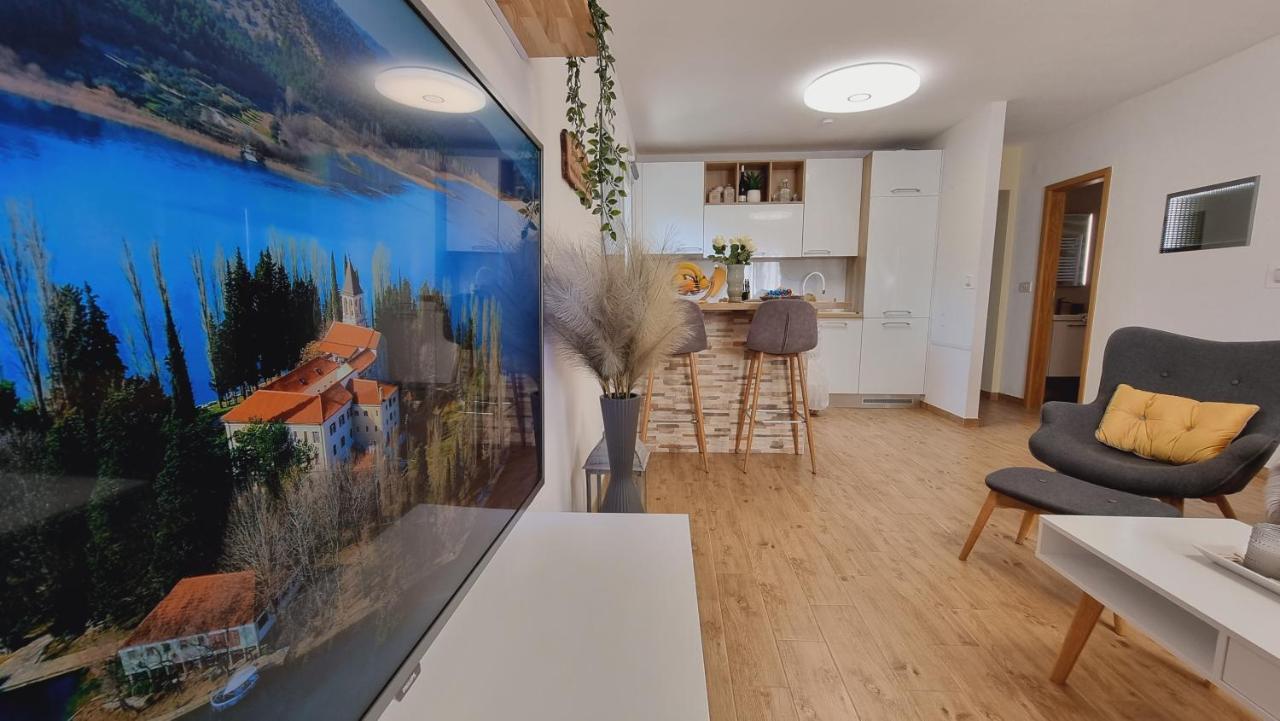 Villa Rozzaria Kastela Luaran gambar